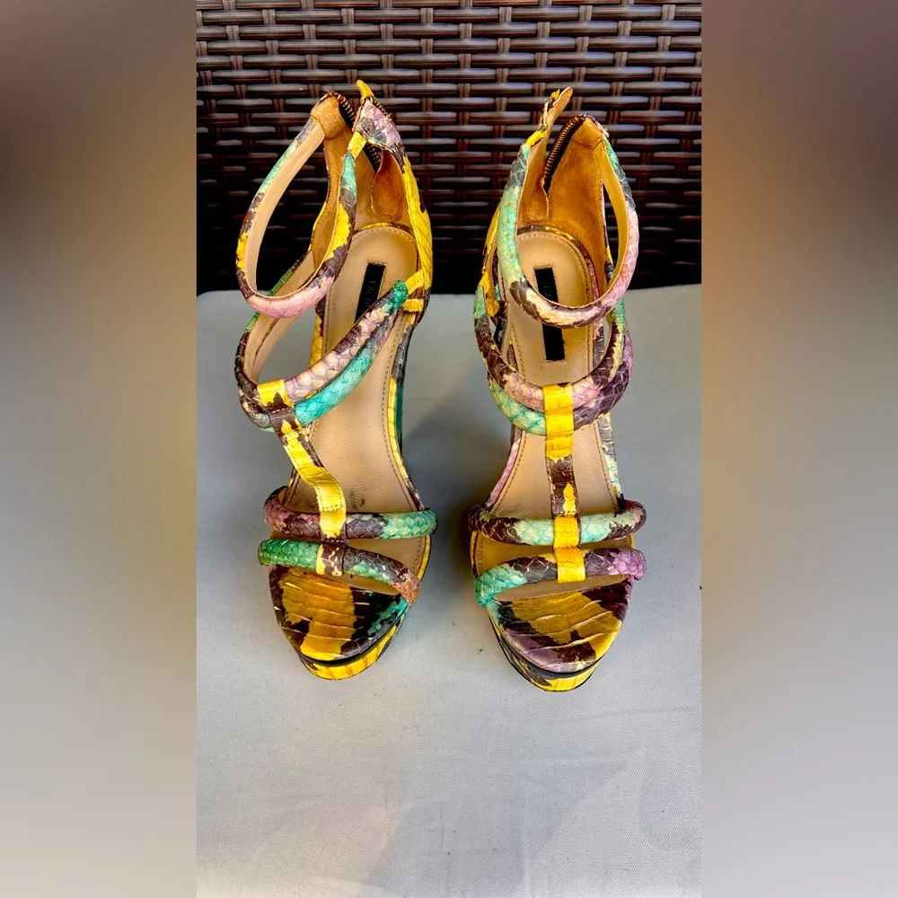 Rachel Zoe, size 8. Good condition - Picture 1 of 2
